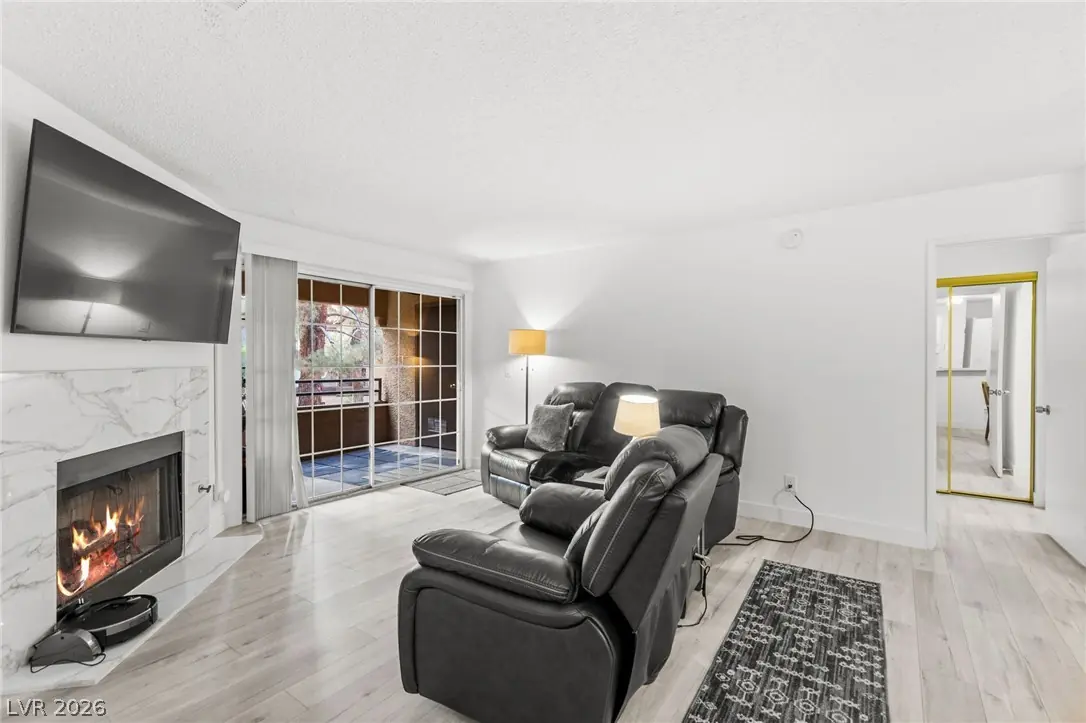 2200 South Fort Apache Road 2156, Las Vegas, NV 89117