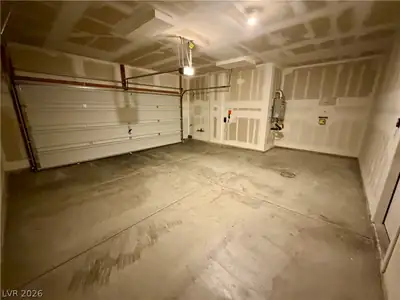 3179 Brynley Avenue, Henderson, NV 89044 Garage