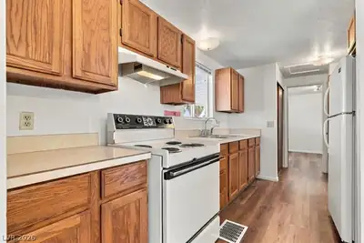 126 North Andersen Street, Overton, NV 89040 Kitchen
