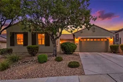 2672 La Boutique Street, Henderson