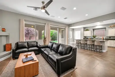 2672 La Boutique Street, Henderson, NV 89044 Living Room