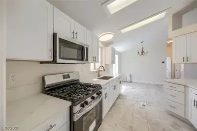 2854 Humboldt Court, Las Vegas, NV 89142 Kitchen