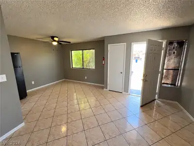 2100 Stewart Avenue B, Las Vegas, NV 89101 Living Room