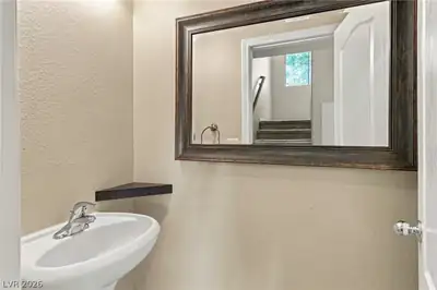 2752 Fountain Vista Lane, Henderson, NV 89074 Bathroom