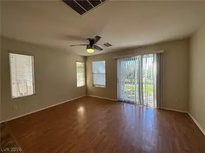 10749 Chickasaw Bend Court, Las Vegas, NV 89129 Living Room