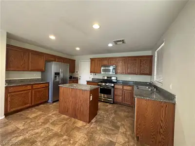 10749 Chickasaw Bend Court, Las Vegas, NV 89129 Kitchen
