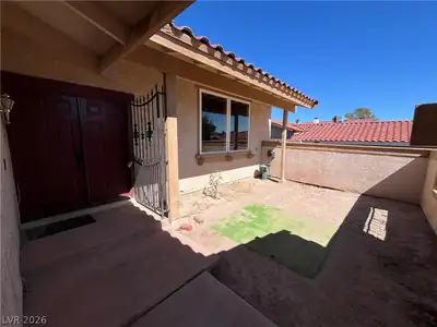 3444 Toquima Circle, Las Vegas, NV 89120 Courtyard