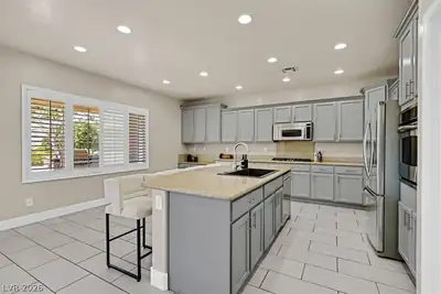 2296 Manosque Lane, Henderson, NV 89044 Kitchen