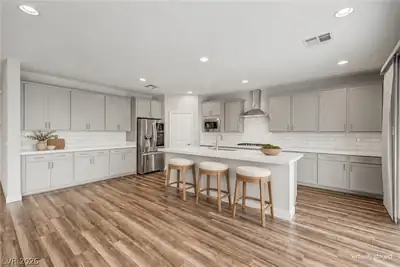 4618 Summer Azure Street, North Las Vegas, NV 89031 Kitchen