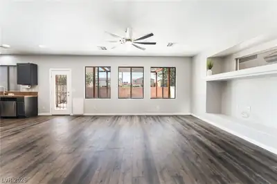 6527 Velvet Silk Street, North Las Vegas