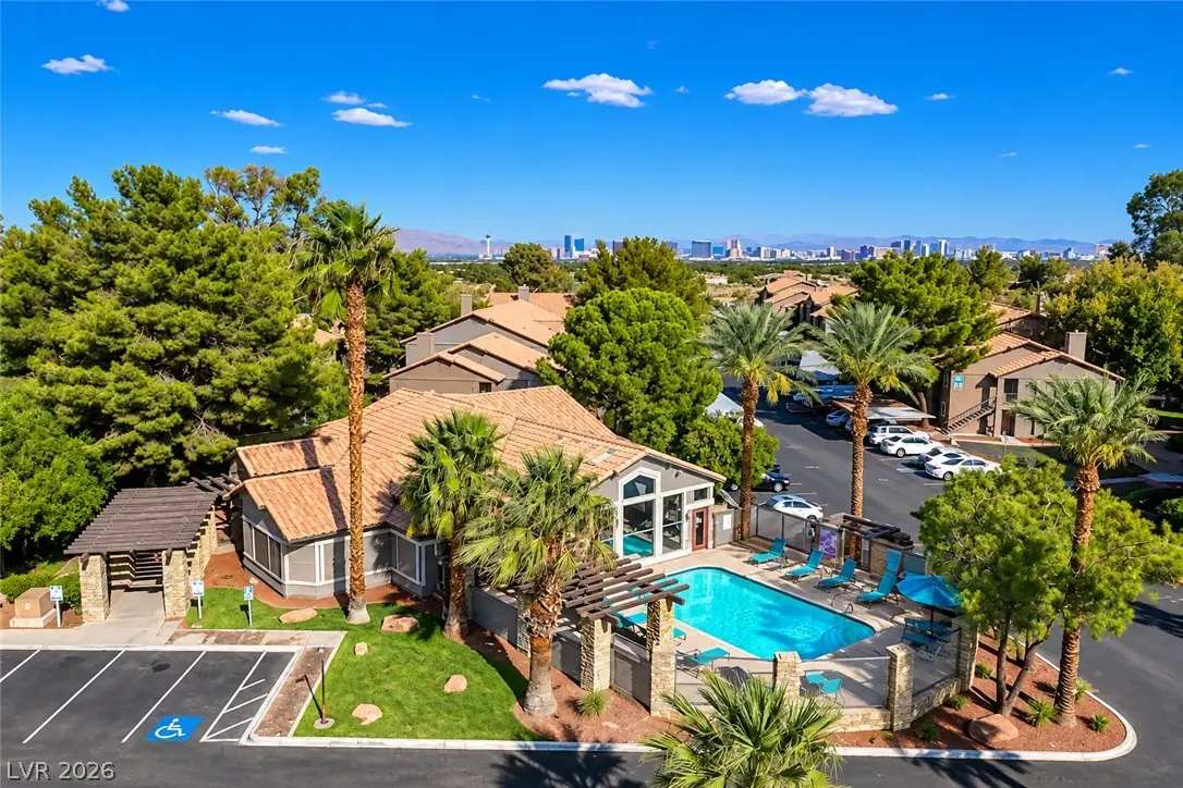 2750 South DURANGO Drive 2122, Las Vegas, NV 89117