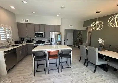 2191 Pommel Avenue, Las Vegas, NV 89119 Kitchen