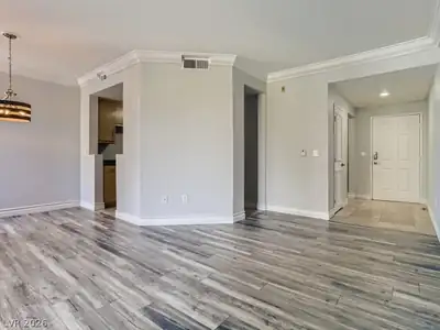 260 East Flamingo Road 220, Las Vegas, NV 89169 
