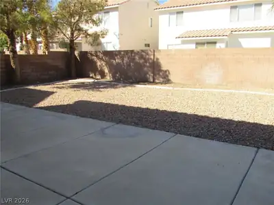 10046 Lemon Valley Avenue, Las Vegas, NV 89147 Yard
