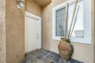 9062 Kimo Street, Las Vegas, NV 89123 Entry