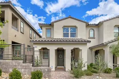 11689 Emerald Lake Avenue, Las Vegas, NV 89138 Front of Structure