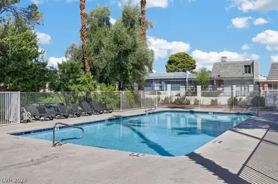 3338 Dunham Court, Las Vegas, NV 89121 Pool