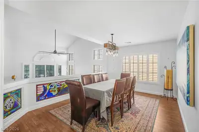 8821 Fall Green Avenue, Las Vegas, NV 89129 