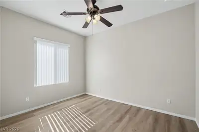5976 Wheat Penny Avenue, Las Vegas, NV 89122 Bedroom