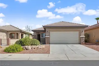 5976 Wheat Penny Avenue, Las Vegas, NV 89122 Front of Structure