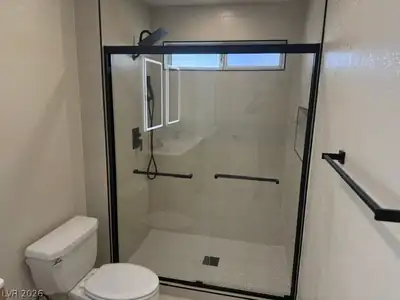 2924 Linkview Drive, Las Vegas, NV 89134 Bathroom