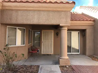 2741 SUNGOLD Drive, Las Vegas, NV 89134 