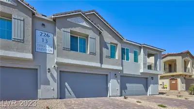 226 Callen Falls Avenue 1314, Henderson