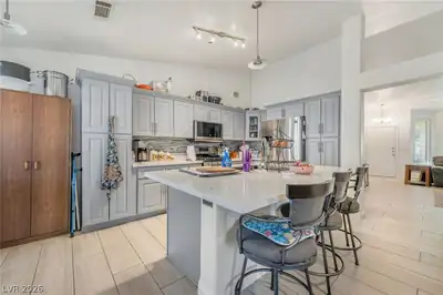 125 Heather Drive, Henderson, NV 89002 Kitchen