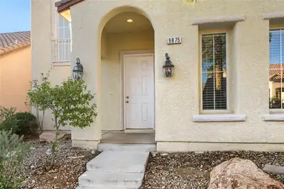 9875 Travis Lake Court, Las Vegas, NV 89148 Entry