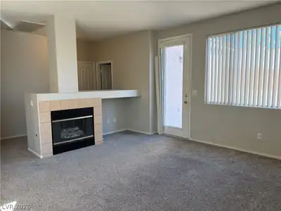 10660 Windrose Point Avenue, Las Vegas, NV 89144 Living Room