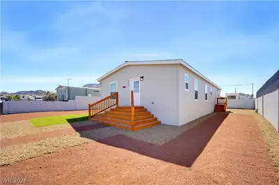 6175 Bryce Canyon Avenue, Las Vegas