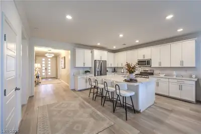 251 Robson Ridge Lane, Henderson, NV 89015 Kitchen
