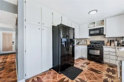 4733 Castle Rock Court, Las Vegas, NV 89147 Kitchen