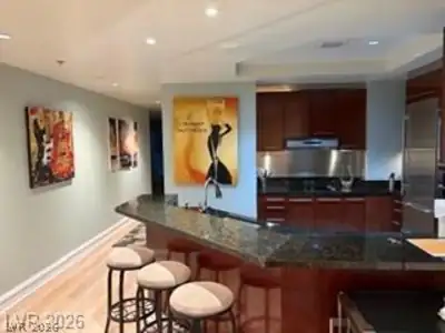 2700 Las Vegas Boulevard 708, Las Vegas, NV 89109 Kitchen