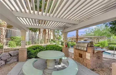 7173 South Durango Drive 212, Las Vegas, NV 89113 Patio