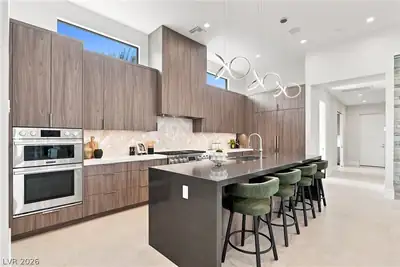 40 Reflection Shores Lane, Henderson, NV 89011 Kitchen