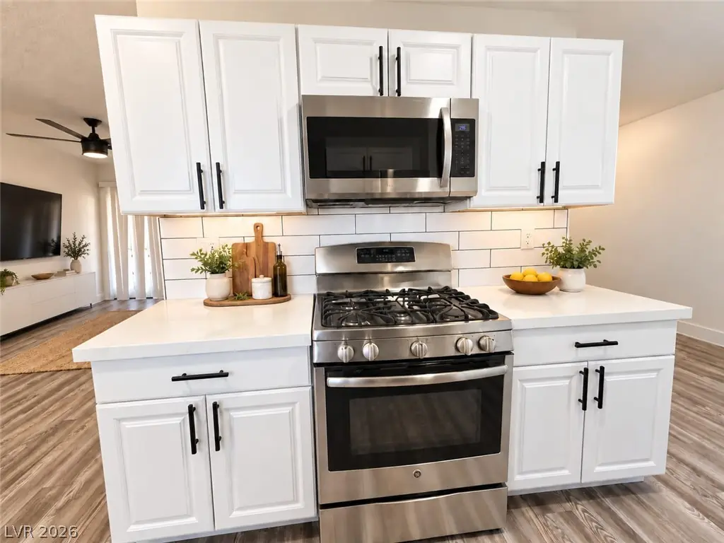 5306 Koa Avenue, Las Vegas, NV 89122