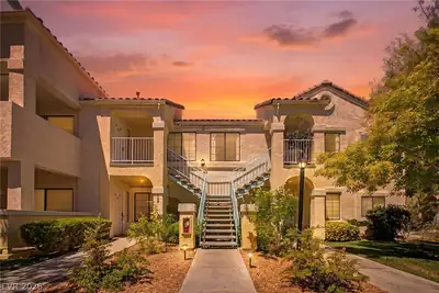 4889 South Torrey Pines Drive 201, Las Vegas
