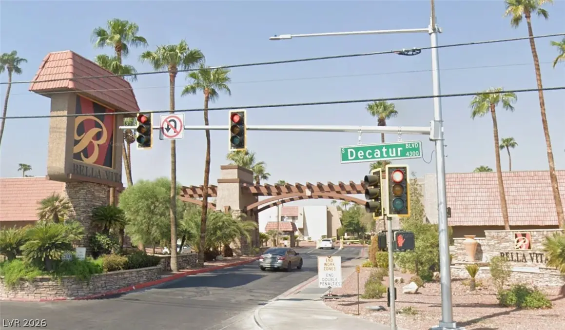 5020 Indian River Drive 430, Las Vegas, NV 89103