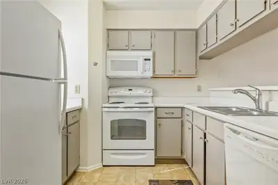 2036 Mesquite Lane 303, Laughlin, NV 89029 Kitchen