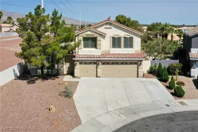 8332 Spring Arts Avenue, Las Vegas