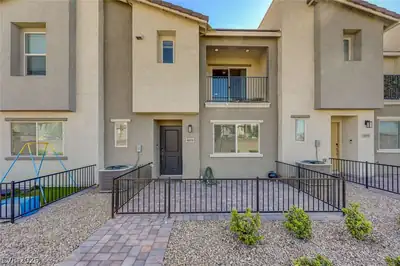 6819 Dark Gunmetal Court, North Las Vegas