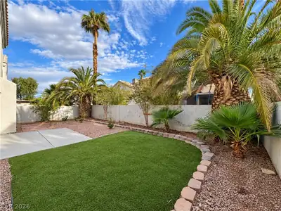7971 Constantinople Avenue, Las Vegas, NV 89129 Yard