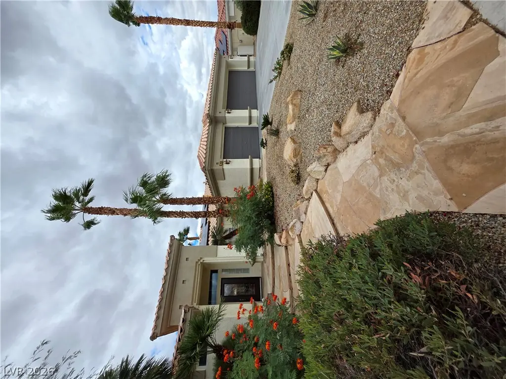 7430 Bisonwood Avenue, Las Vegas, NV 89131