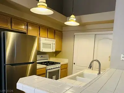 5255 Island Chain Road, Las Vegas, NV 89118 