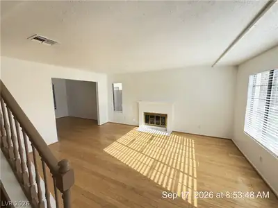 2817 Crystal Cove, Las Vegas, NV 89117 Living Room