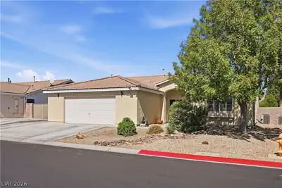 8018 Rushmore Avenue Las Vegas, NV 89131