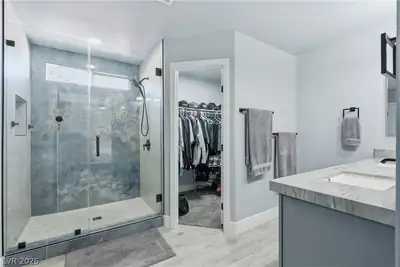 8018 Rushmore Avenue, Las Vegas, NV 89131 Primary Bathroom