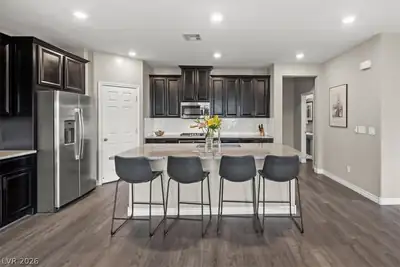 10788 Mulholland Avenue, Las Vegas, NV 89129 Kitchen