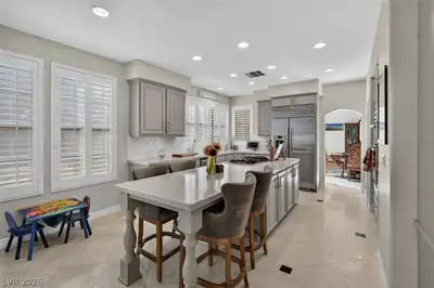 9529 Grand Canal Drive, Las Vegas, NV 89117 Kitchen